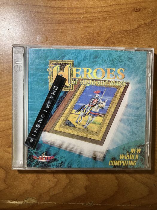 Gra na PC: Heroes „Of Might and Magic”: płyta,pudełko,instrukcja