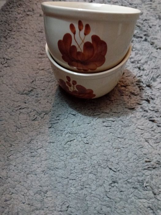 Bigośnica + 2 miseczki Mirostowice