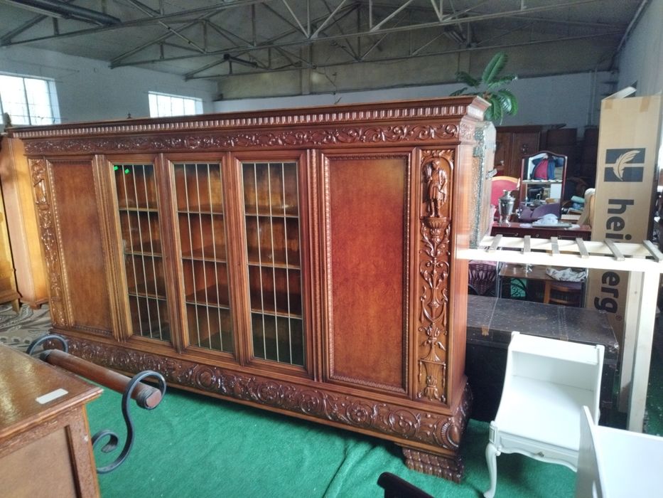 biblioteka gabinetowa secesyjna witryna Antyk pięknie zdobiona