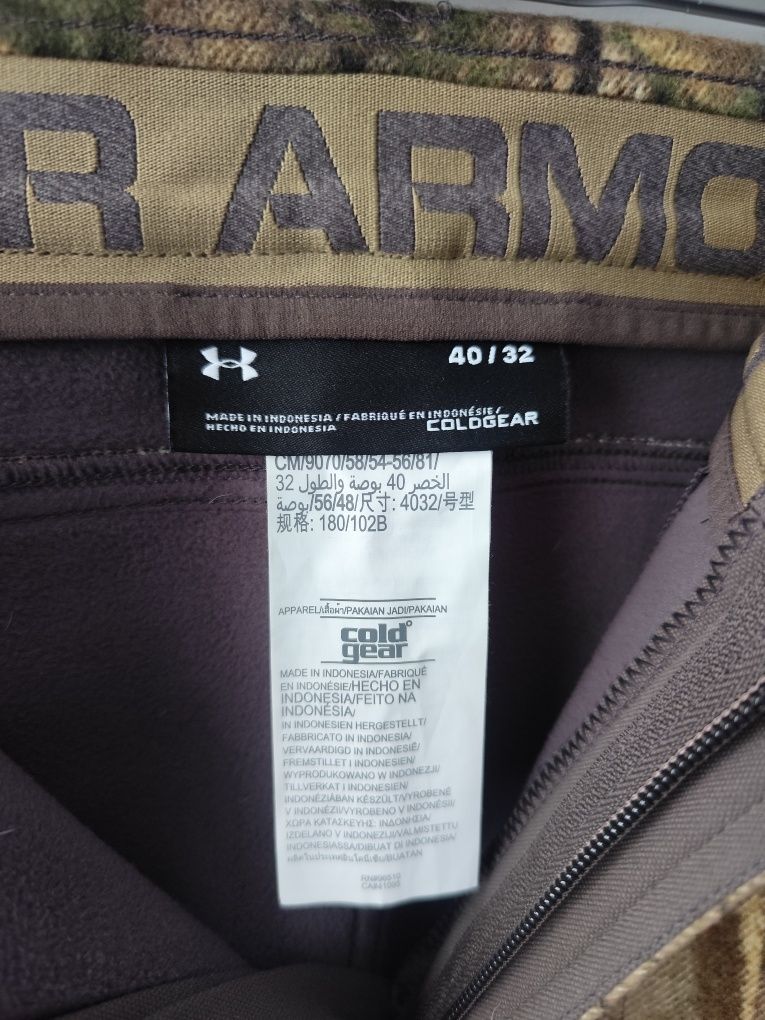 Zimowe spodnie myśliwskie Under Armour