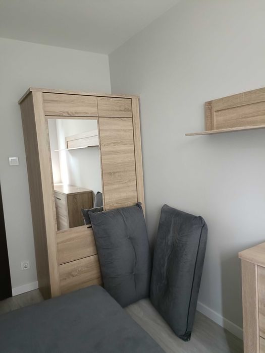 Pokój w doskonałej lokalizacji (ul Dobrego Pasterza), wszystkie opłaty