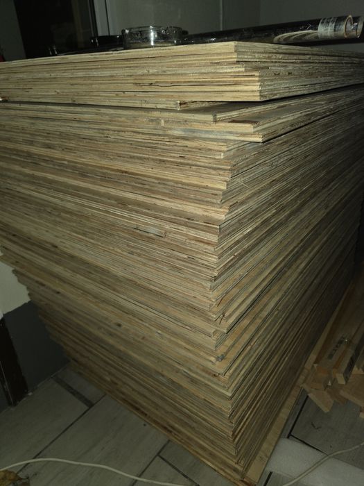Płyty osb 80x120x1.5 sklejka