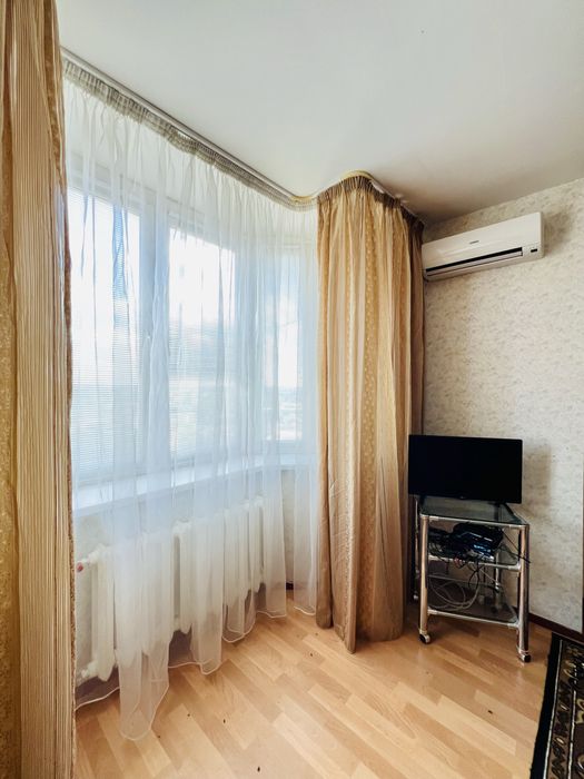 Продаж 1к квартири вул. Алматинська, Дніпровський район.