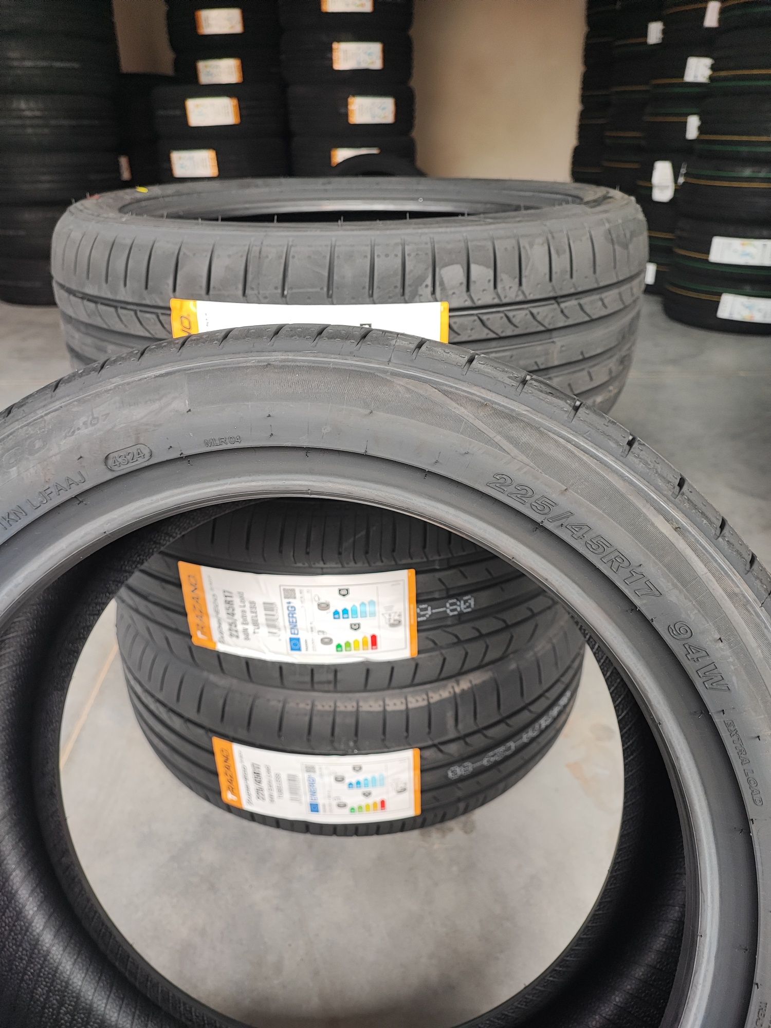 225/45r17 Trazano ZuperEco Z-107 opony letnie