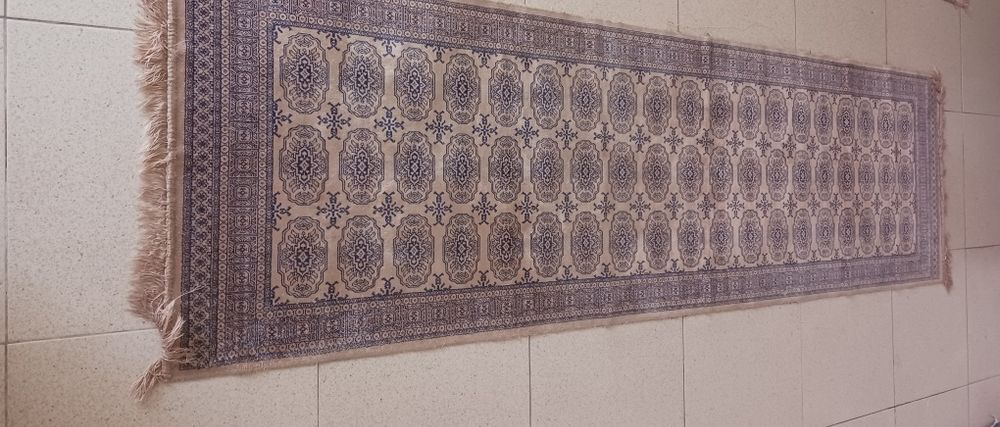 Carpete/ tapete de seda beje 2,30 m