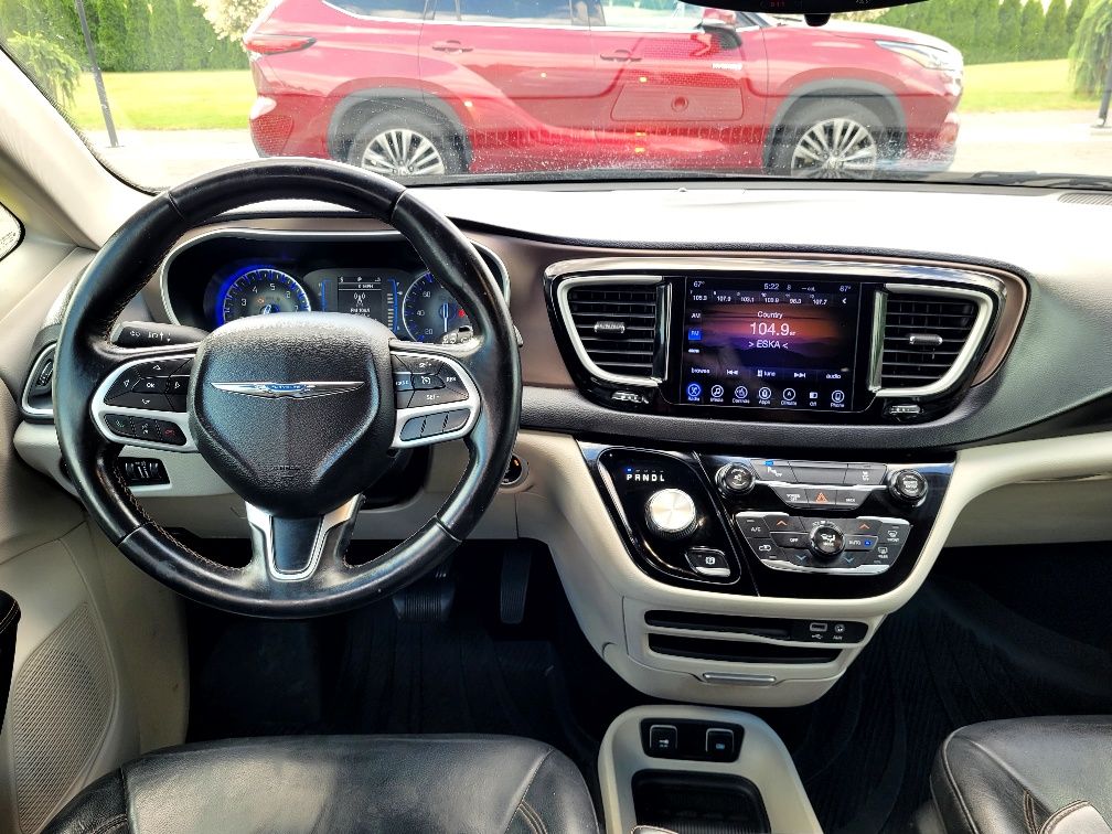 Chrysler Pacifica 3.6*V6**Stan Bardzo Dobry**Zadbany**Lekko Uszkodzony