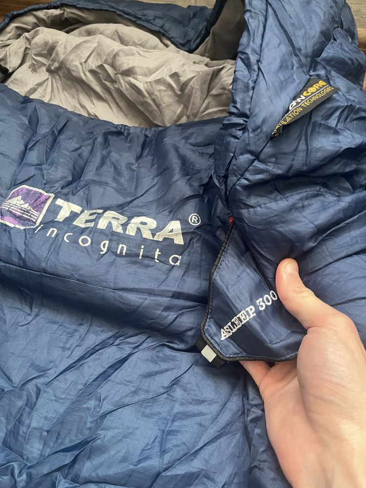Спальний мішок Terra Incognita Asleep 300 синій L