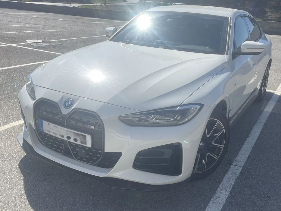 BMW i4 eDrive40 Pack Desportivo M