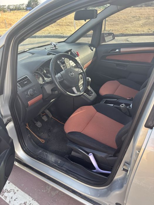 Опель Зафіра Б 2005 рік 1,9 дизель