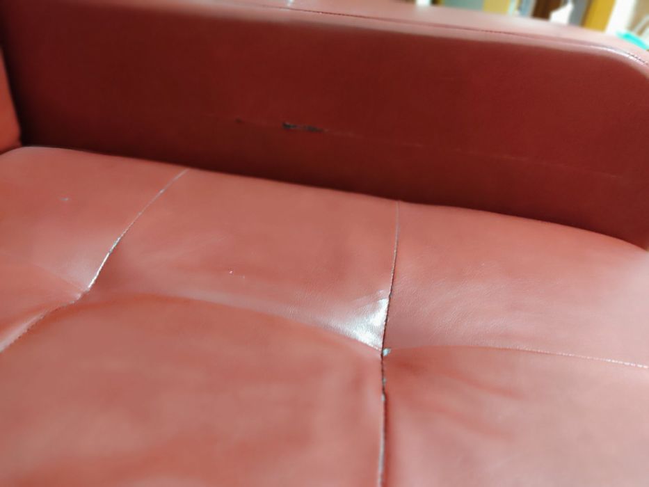 Педикюрне крісло, крісло для педикюру з подіумом