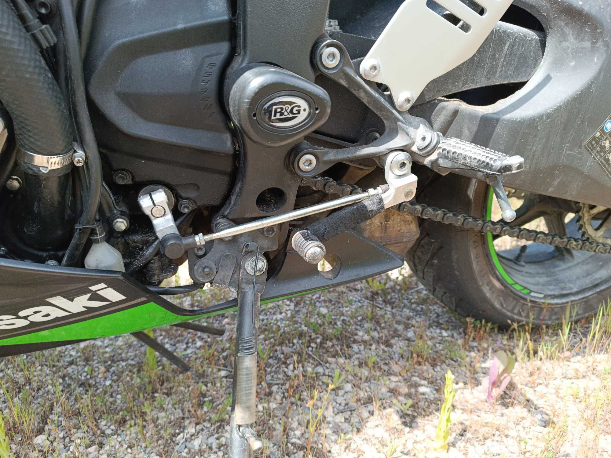 Kawasaki Ninja ZX6R 636 (sem ABS) 2016