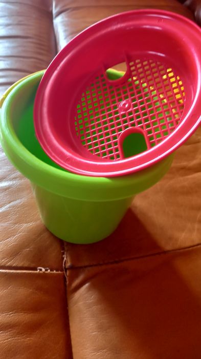 Zestaw zabawek do piaskownicy lub na plażę