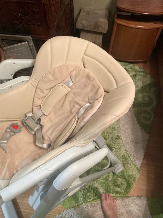 Крісло для годування Careello