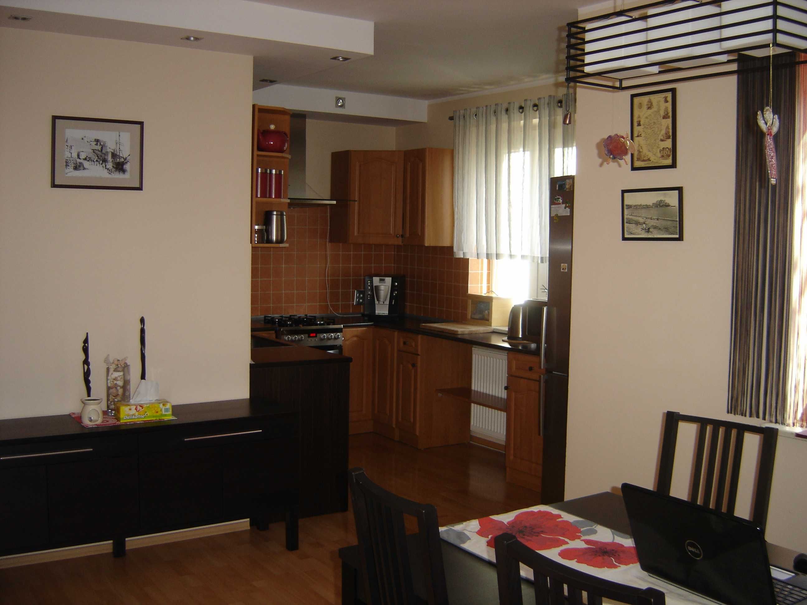 Wynajmę mieszkanie 3-pokojowe, 72 m2, garaż, ul. Słowiańska