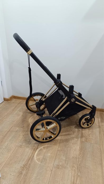 cybex priam jeremy scott 2.0