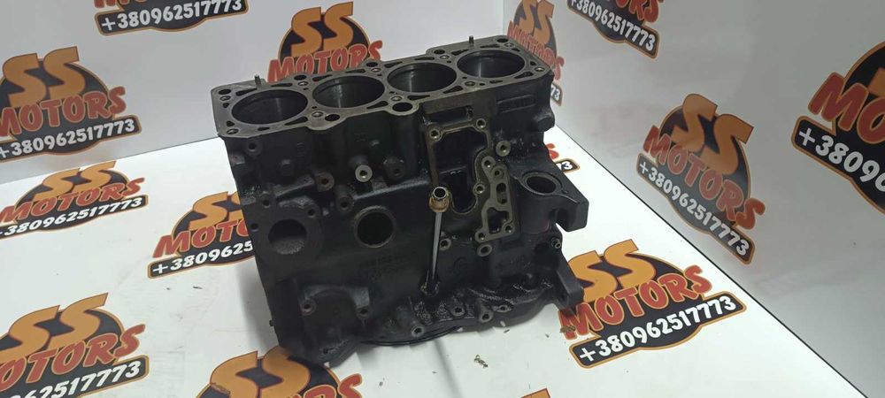 Блок двигуна 1.8 AUDI  ADR APG ARG AVV
