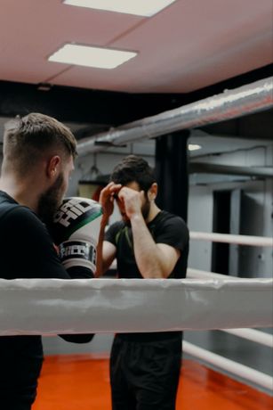 Групповые и персональные тренировки по боксу и кикбоксингу в Харькове