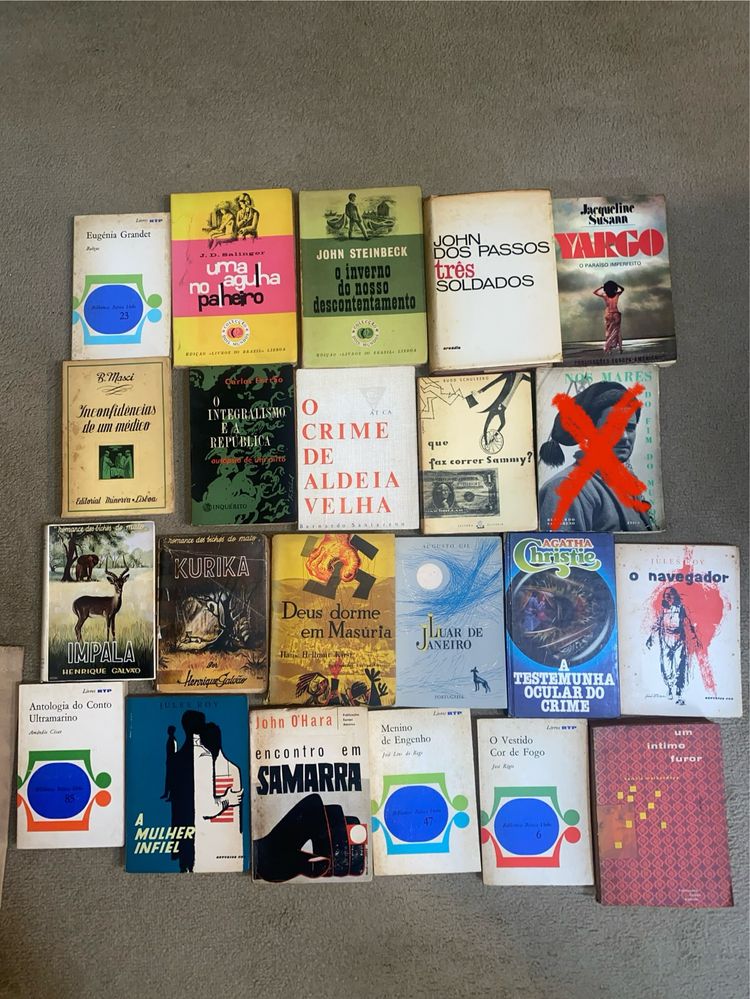 Livros de coleções diferentes