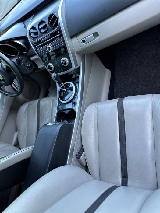 Продам Mazda CX-7