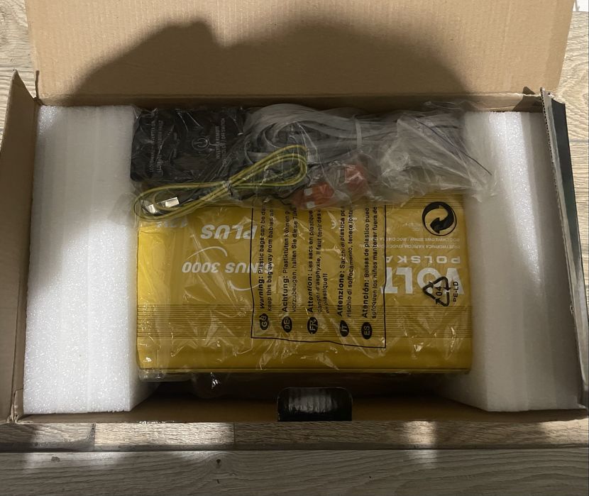 Інвертор Volt Sinus 3000 plus чиста синусоїда