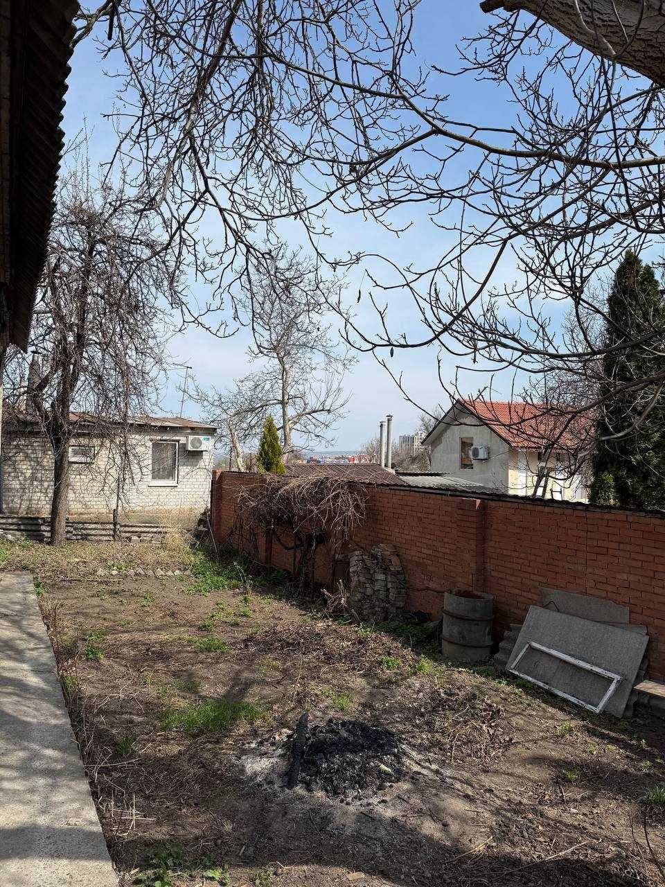 продам дом с участком 7сот Гагарина НЕО ПЛАЗА  Правый берег