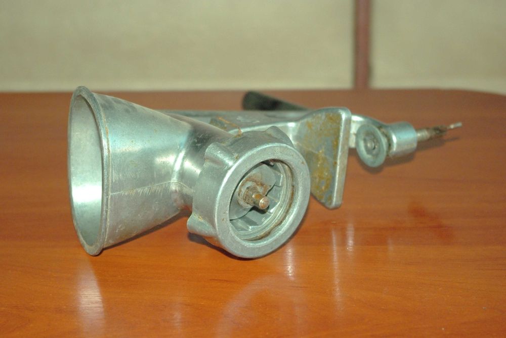 Мясорубка соковыжималка машинка для лапши