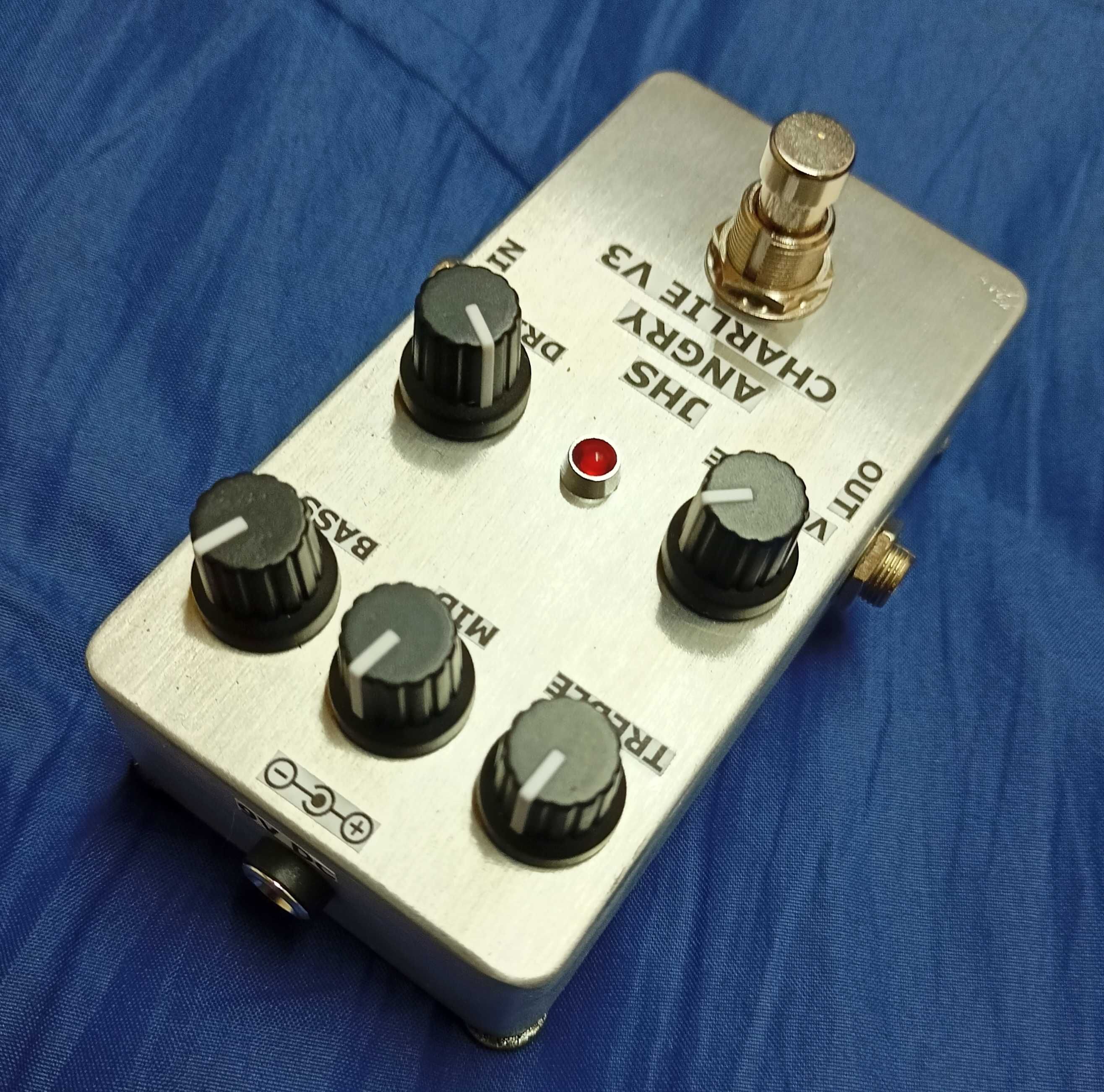 Efekt gitarowy JHS Angry Charlie V3 (klon)