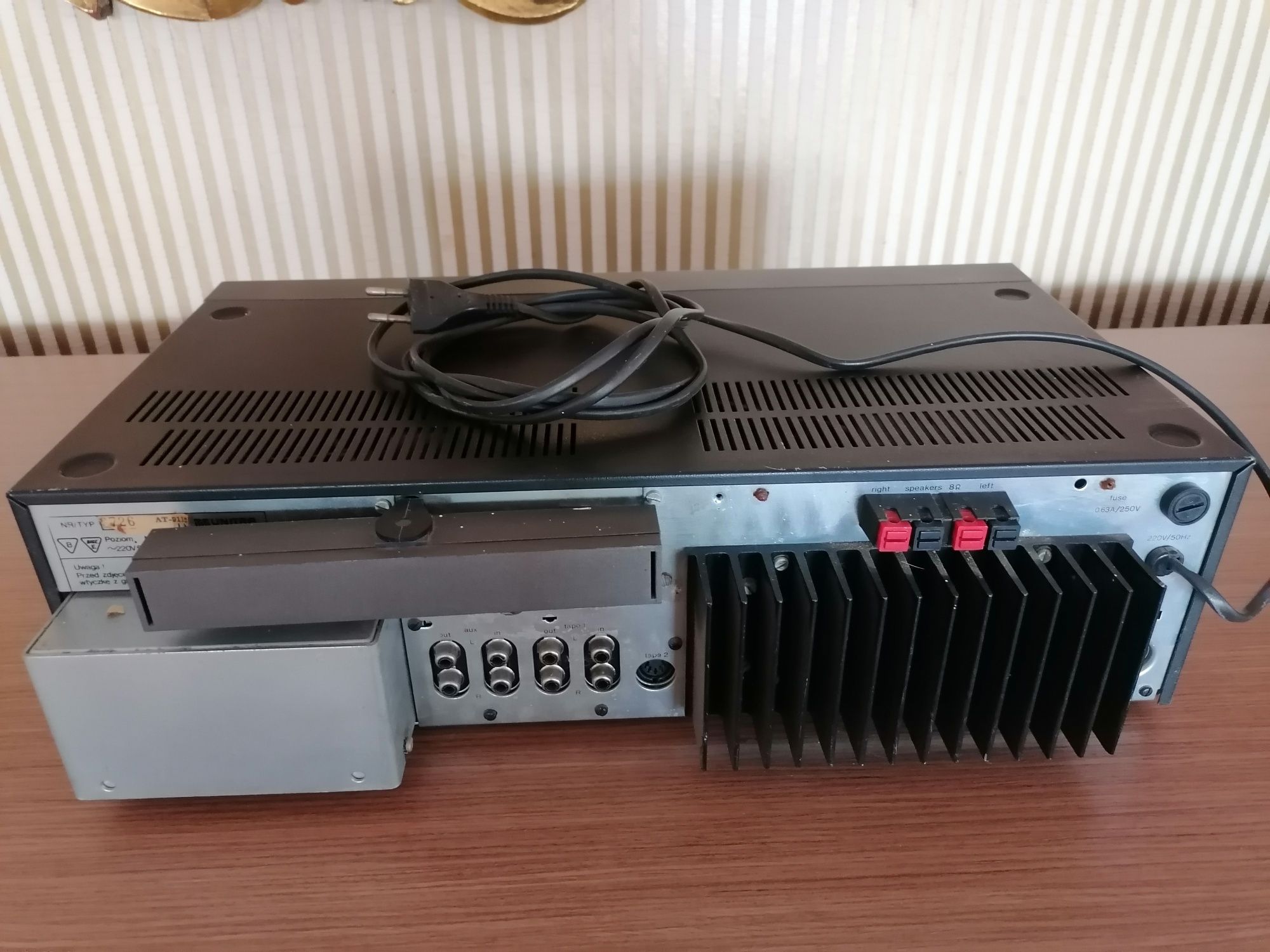Wzmacniacz tuner UNITRA ZRK FM-AM stereo