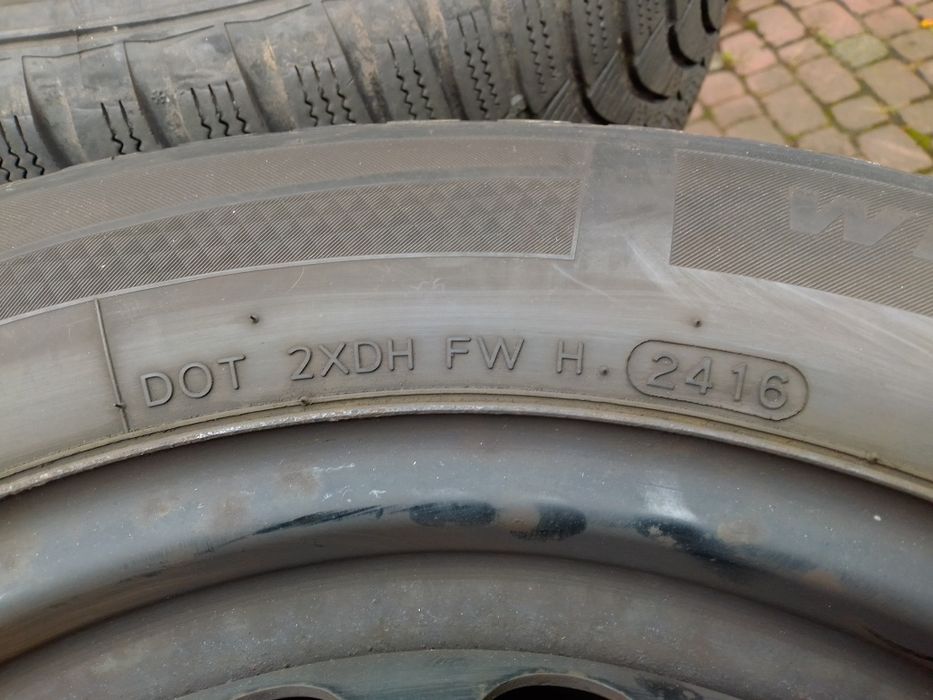 Ładne koła zimowe Opel Astra tourer 195/65/15