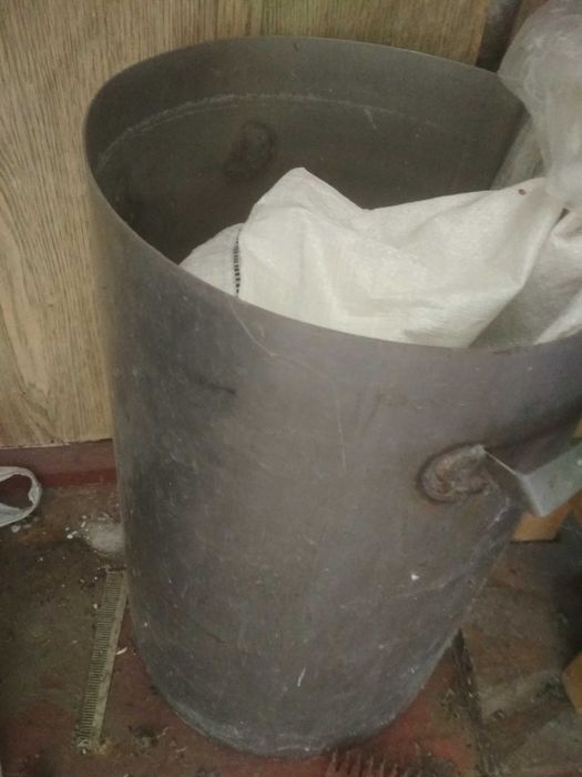 Бочка з нержавіючої сталі з товстими стінками