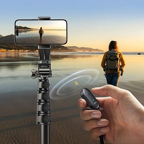 Selfie stick Ugreen LP680 ze stojakiem i pilotem Bluetooth 1.8m - czar