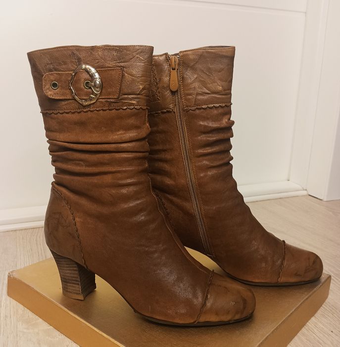 Чоботи осінні натуральна шкіра 39 р.