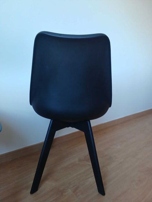 4 Cadeiras em excelente estado