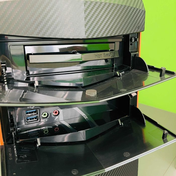 PC Gaming/Office Computer Akoya i7, GTX 1650, 16GB ram