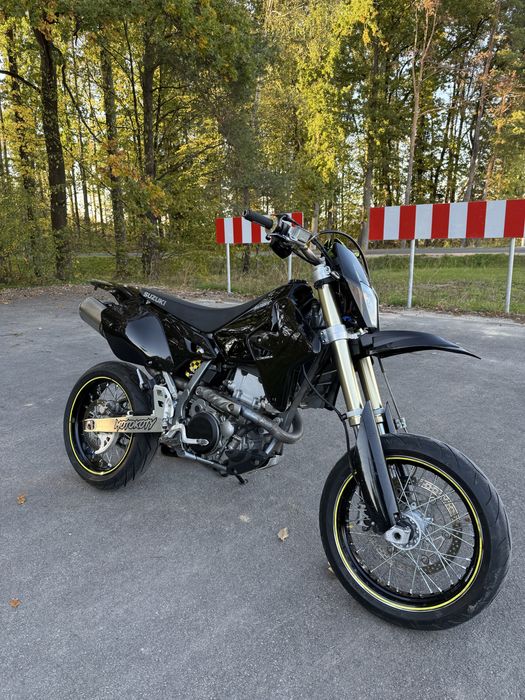 Suzuki drz 400SM