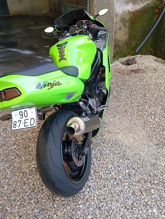Kawasaki ninja zx9r