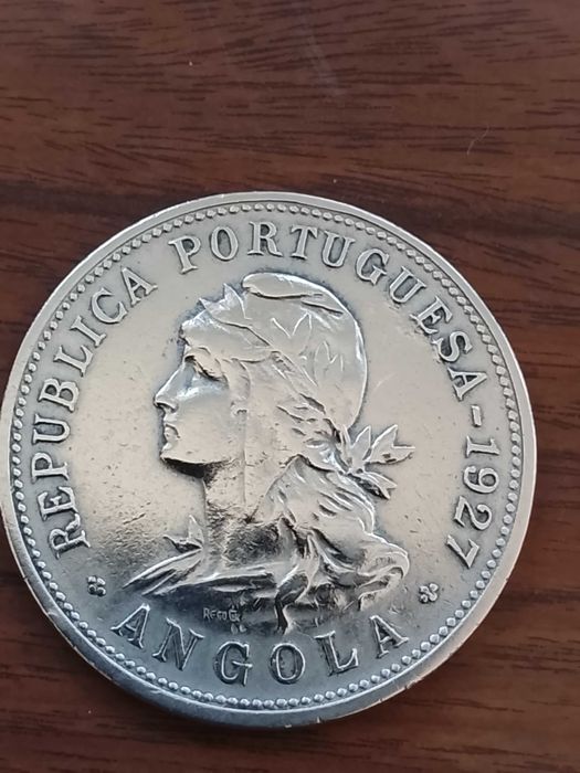 Moeda de 50 centavos(cincoenta) de 1927, de Angola