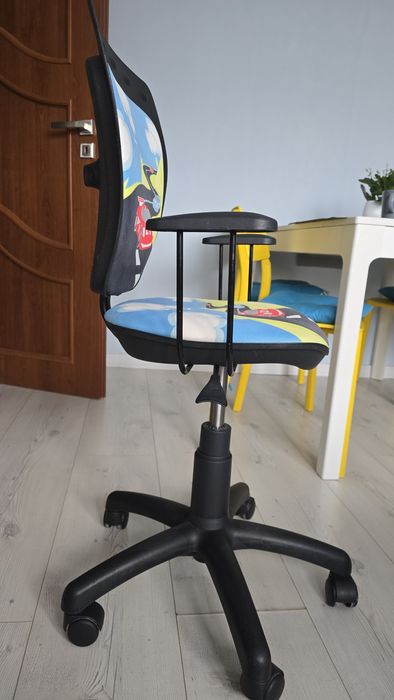 Krzesło obrotowe biurka z Autem