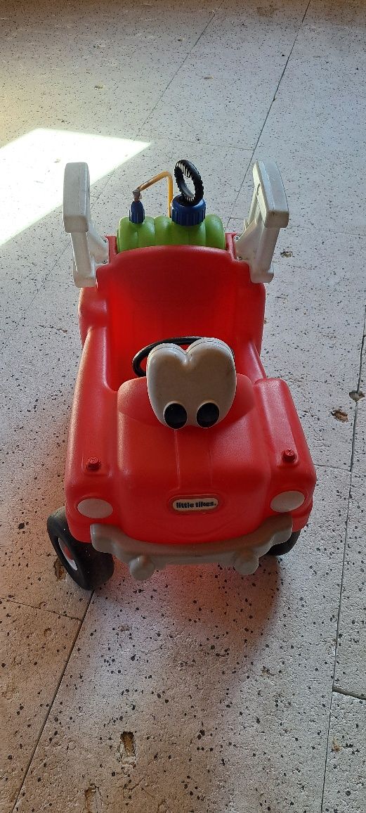 Autko little tikes