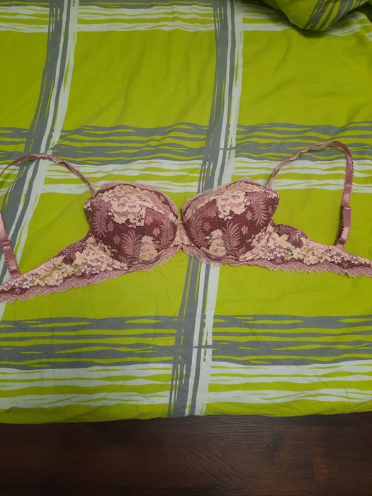 Бюстгалтер лифчик белье