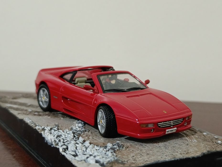 Ferrari 355 GTS 1/43
