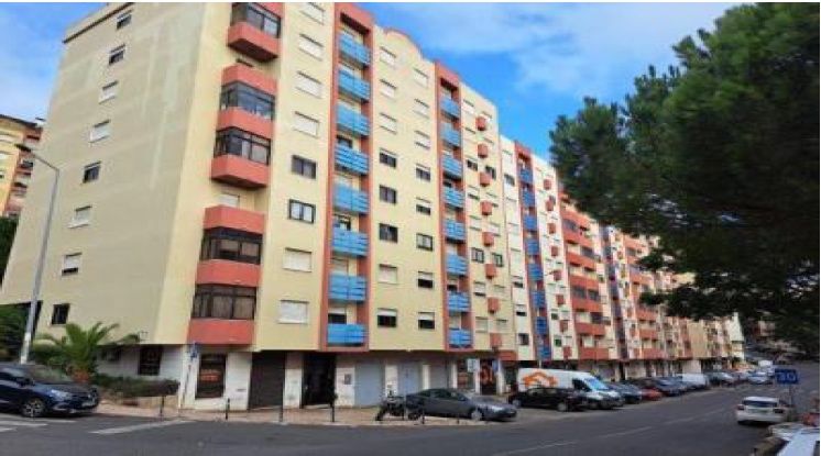 Excelente apartamento T3 em São Marcos