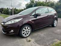 Ford Fiesta Ford Fiesta 1.4TDCi Ghia 3 drzwi 2 kpl kół wymieniony rozrząd