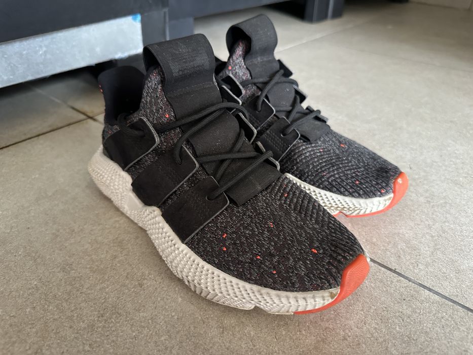 Sapatilhas Adidas Prophere Core Black / Solar Red