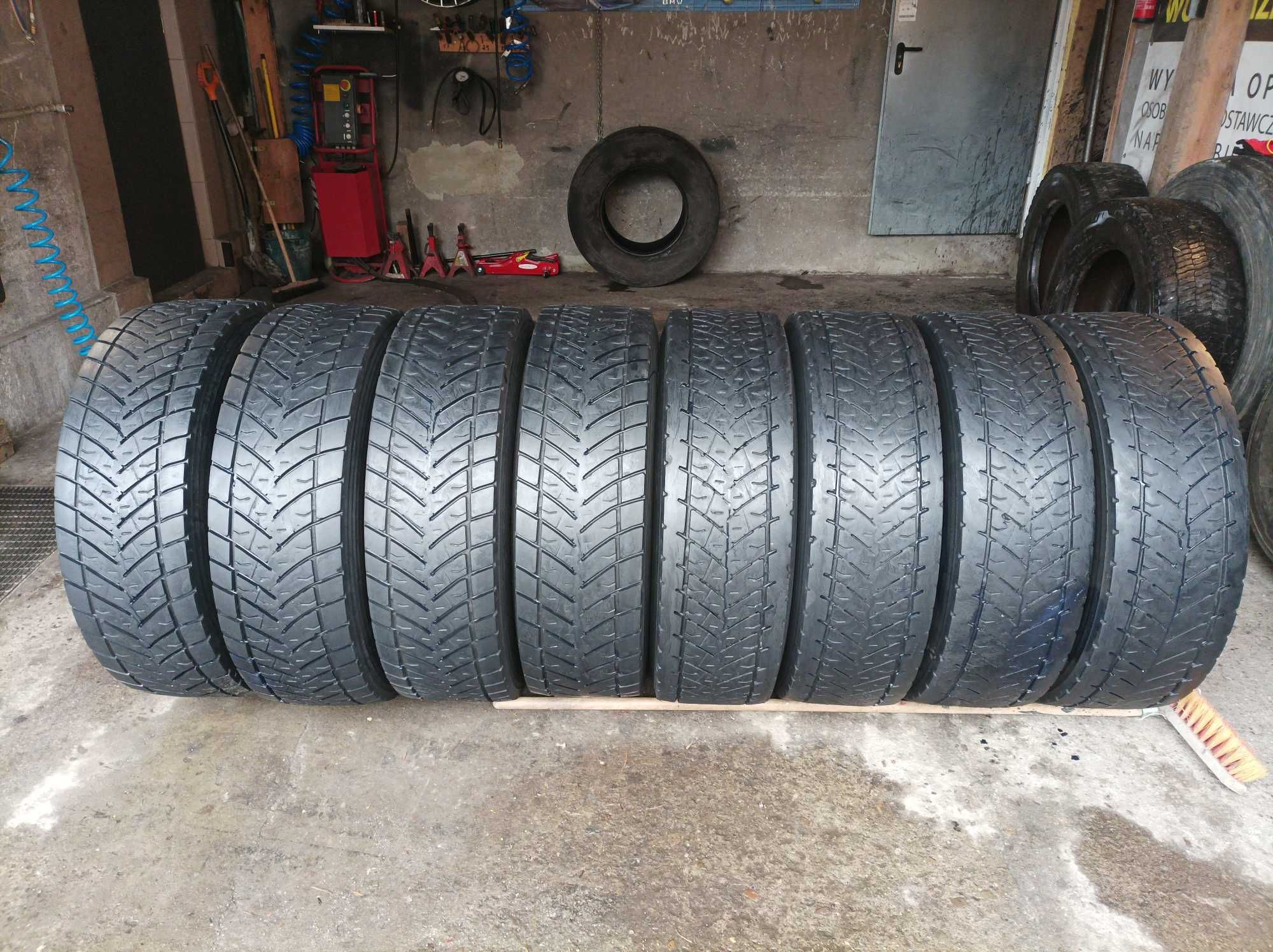 285/70R19,5  Goodyear