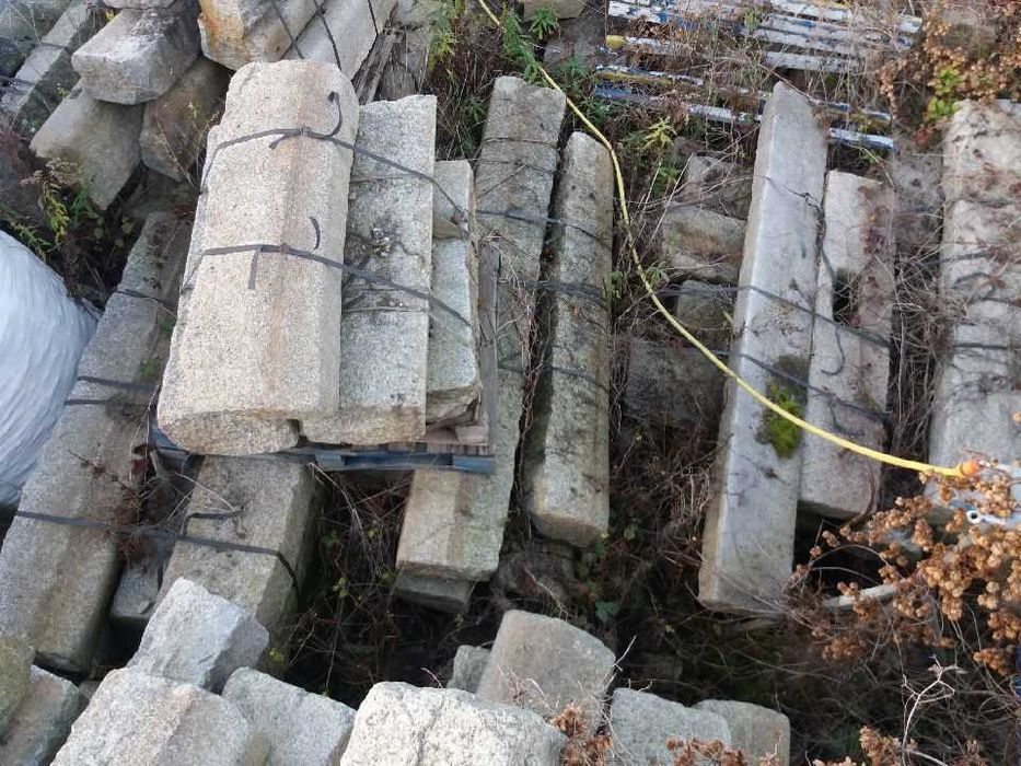 Stare schody granitowe kamienne ,płyty granitowe starobruk Stare Lampy