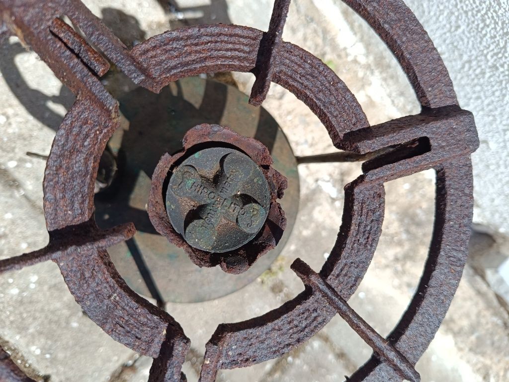 Fogão antigo a petróleo