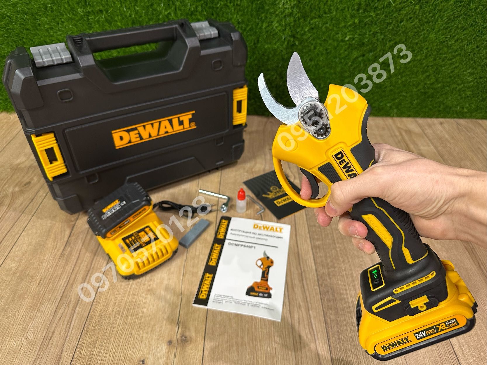 Аккумуляторный Секатор DeWALT DCMPP540P1 24V 5Ah для точной обрезки