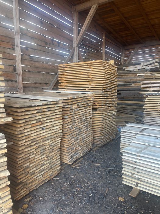 Дошка суха, пиломатеріали