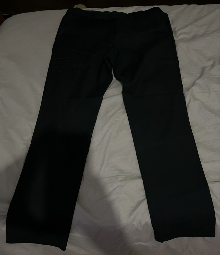 Vendo Calças H&M. ( Não Baixa de Preço ).